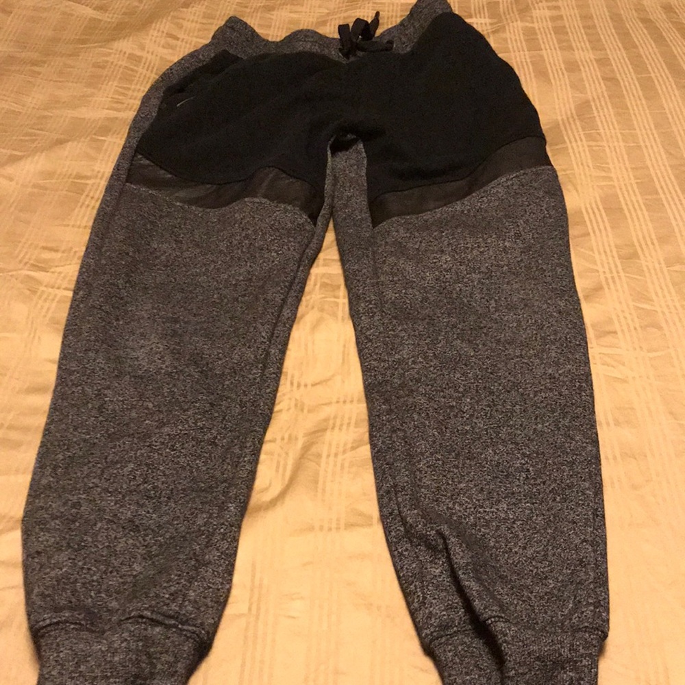 Men’s sweat pants